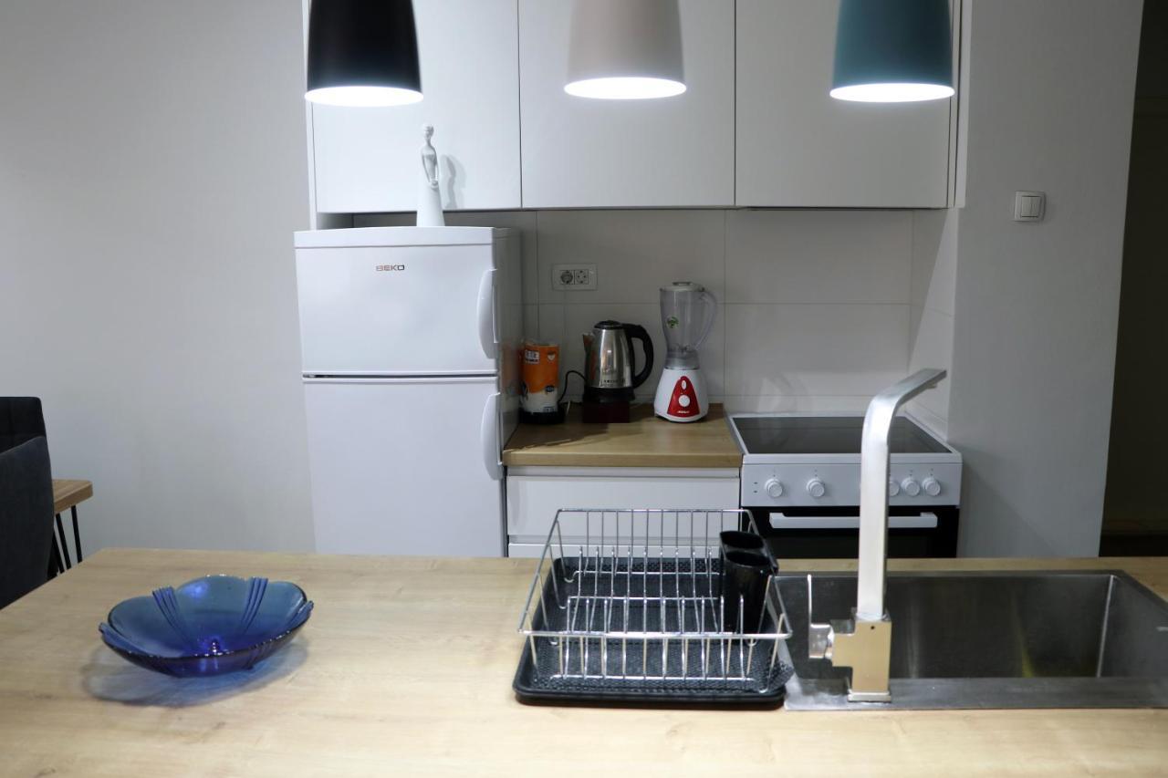 Spacious Modern Apartment Kisela Voda Skopje Zewnętrze zdjęcie